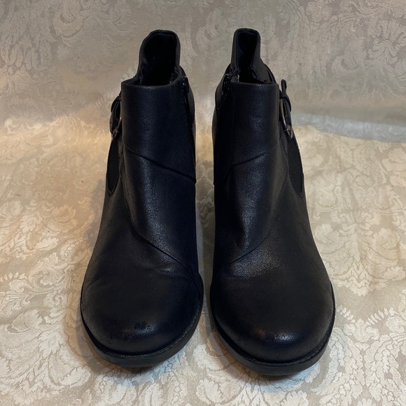 Bare Traps Rowan Elegant Black Ankle Boots Bootie Size 11 M - Picture 2 of 7